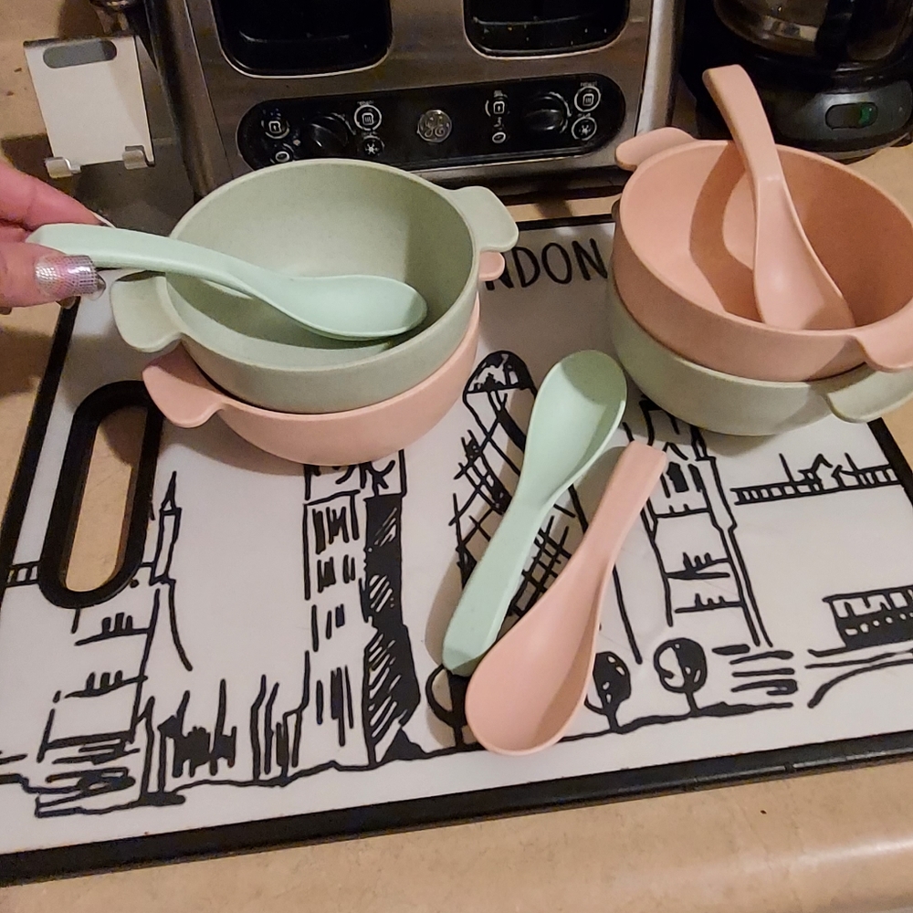 Bowls 🥣 with the spoons